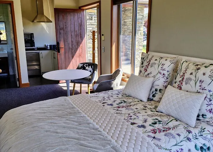 Nestled In Ridgecrest 4* 瓦纳卡